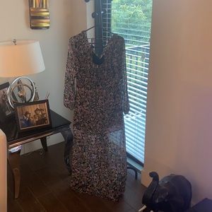 it's black, large large in women's